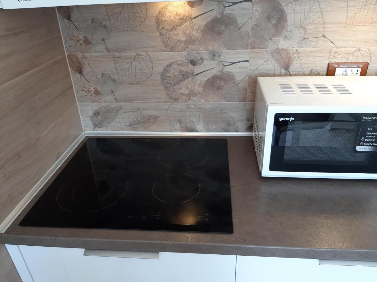 Studio Apartman Lena 乌马格 外观 照片