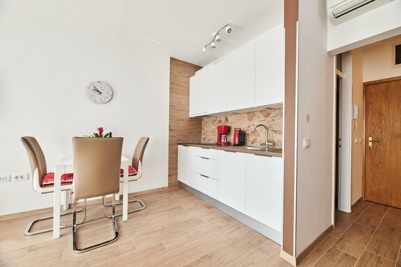 Studio Apartman Lena 乌马格 外观 照片